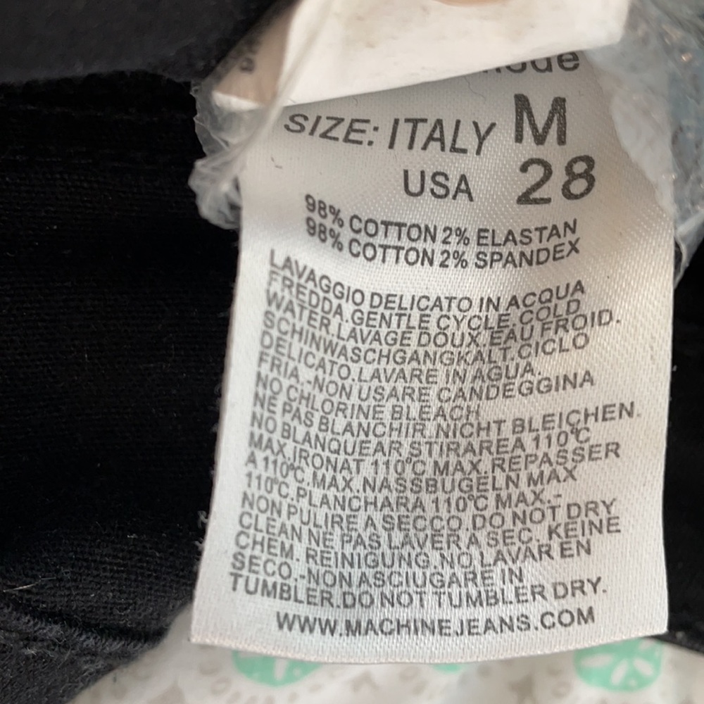 Black High-Waisted Shorts with Frayed Hem - Picture 10 of 12